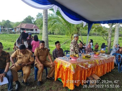 Anggota Komisi V DPR RI, Hj Hanna Gayatri…