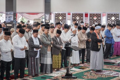 Bareng Keluarga dan Warga Muba, Pj. Bupati…