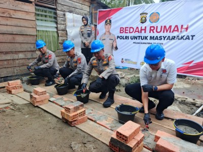 Bedah Rumah Korban Kebakaran, Polda Sumsel Wujudkan Kepedulian untuk Warga