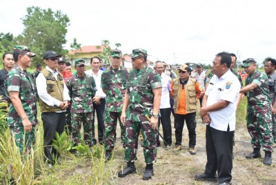 Danpusterad Tinjau Latihan Penanggulangan…