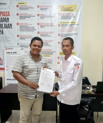 Diduga Tidak Netral, Kades Pulau Gemantung…