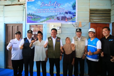 Herman Deru Resmikan Peralihan Pelanggan PT MEP ke PLN, Dorong Warga Muba Manfaatkan Listrik untuk K