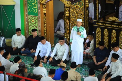 Judul: Wagub Cik Ujang Ajak Masyarakat Teladani…