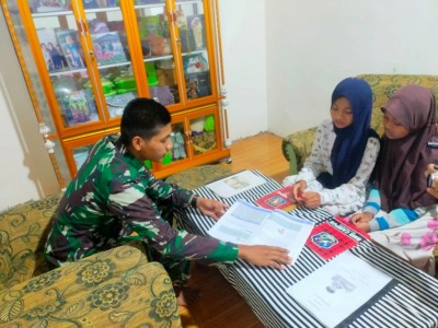 Kedekatan Satgas TMMD Bersama Anak-Anak