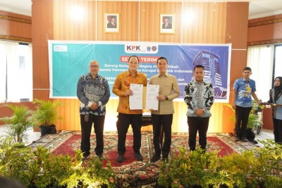 KPK Serahkan Aset Sitaan, Pemkab OKI Maksimalkan…