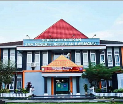LSM - LIN  Minta  APH  Usut Tuntas  Dugaan  Penyimpangan  Dana  BOS  SMAN  3  Kayuagung  OKI  TA  20