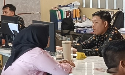 Maling Masuk Lewat Jendela, Mahasiswi di…