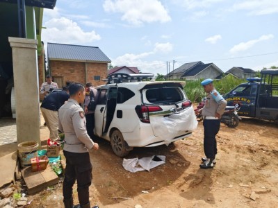 Peluru Nyasar Tembus Mobil Warga, Proyektil…