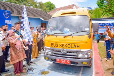 Pemkab OKI Sediakan Bus sekolah bagi Pelajar…