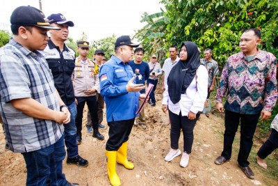 Perdana, pj. Bupati Sandi Fahlepi Tinjau…