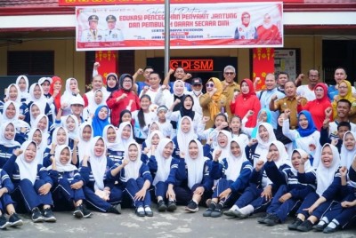 Peringati Hari Hipertensi Sedunia, BKOW Sumsel Edukasi Pelajar Cegah Penyakit Jantung dan Bahaya Rok