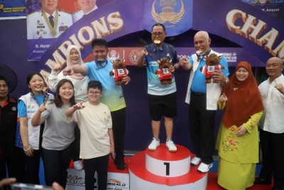 Pertandingan Seru, Gubernur Herman Deru…