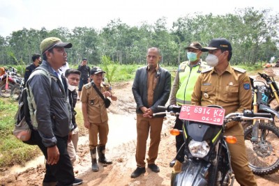 Pj. Bupati OKI Pastikan Logistik Pemilu…