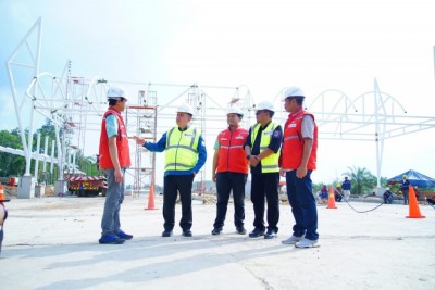 Pj. Bupati Sandi Fahlepi Tinjau Progres…