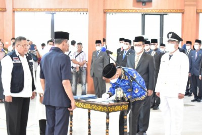 Puluhan Pejabat OKI di Rotasi, Djak'far…