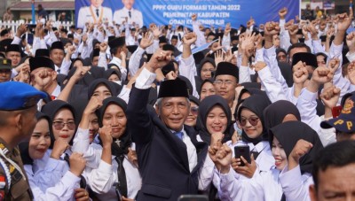 Ribuan Guru Honorer di Kabupaten OKI Diangkat…