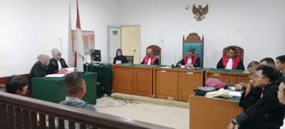 Sidang Rokok Ilegal Palembang: Saksi Bongkar…