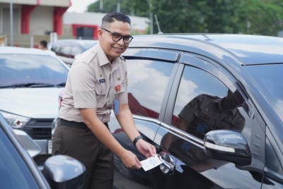 SIGUNTANG MENYAPA Dongkrak Kepatuhan Pajak Kendaraan