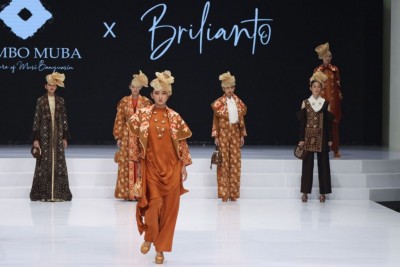 Tampil di IFW 2024, Gambo Muba Pukau Pecinta…