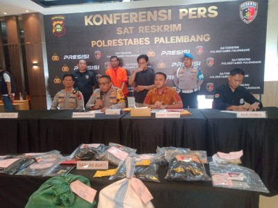 Tersinggung Ditagih Utang, Pria di Palembang…