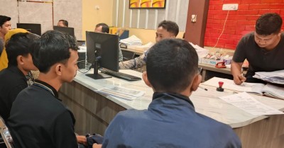 Tinggal Sebentar di Bedeng, Tiga Motor Warga…