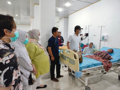 Vidio Viral Pasien Ditelantarkan, Ini Penjelasan…