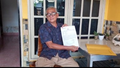 Warga Palembang Kehilangan Motor Saat Salat…